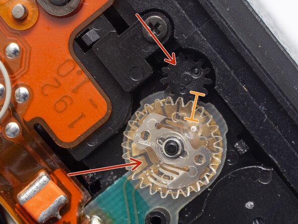 Pentax PZ-1p Sprocket Counter PCB Replacement, Remove gears: crwdns2935265:04crwdnd2935265:01crwdnd2935265:01crwdne2935265:0