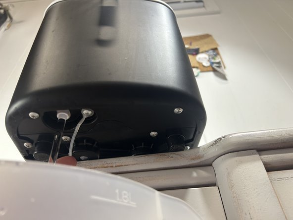 How to Descale a AGLUCKY HZB-12/H Countertop Ice Maker: crwdns2935265:08crwdnd2935265:02crwdnd2935265:03crwdne2935265:0