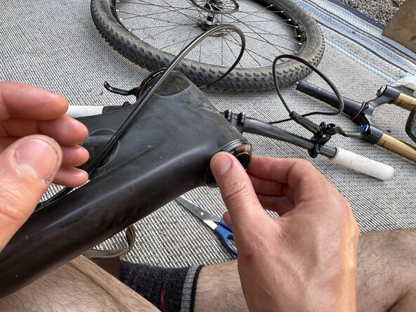 Fox32 Mountain Bike Front Air Suspension Fork Seal and Oil Replacement: étape 53, image 2 de 3