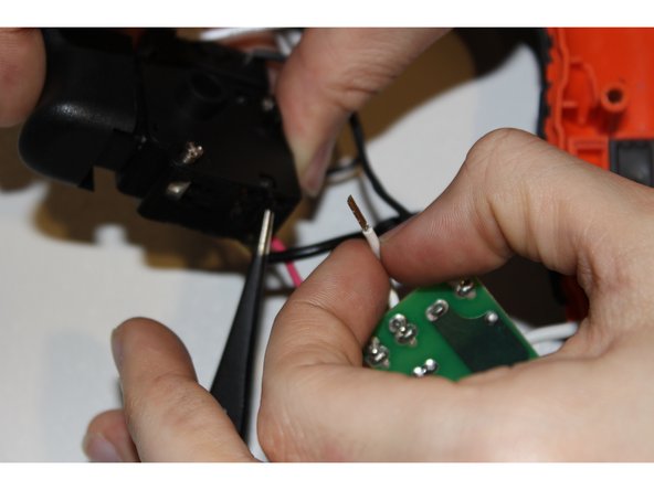 Black and Decker BDEDMT Trigger Device Replacement: crwdns2935265:05crwdnd2935265:03crwdnd2935265:03crwdne2935265:0