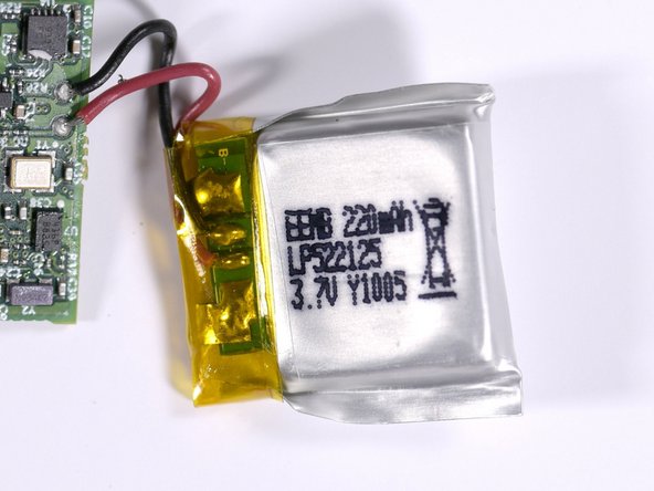 ActiGraph GT3X-plus Teardown, The PCB and the Battery: crwdns2935265:05crwdnd2935265:02crwdnd2935265:02crwdne2935265:0