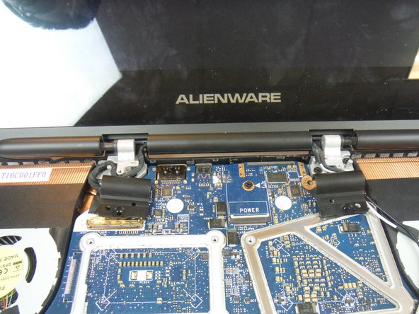 Dell Alienware 13 Computer Base Replacement: crwdns2935265:015crwdnd2935265:03crwdnd2935265:03crwdne2935265:0
