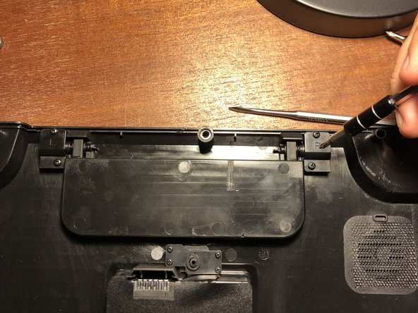 Yuneec ST16S Carrying Handle Replacement, Carrying Handle: crwdns2935265:08crwdnd2935265:02crwdnd2935265:02crwdne2935265:0