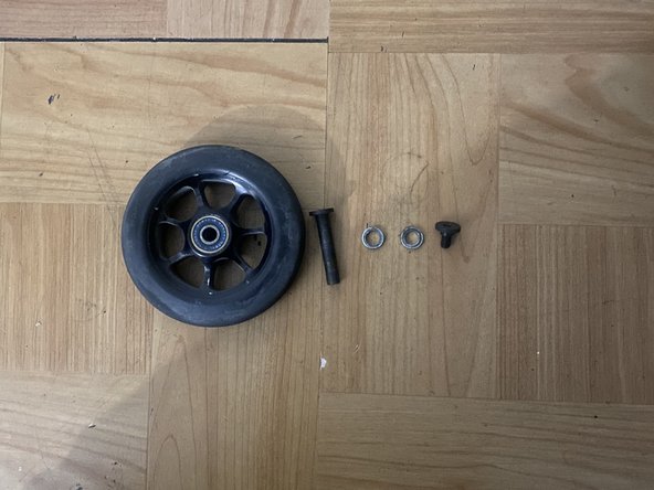 TILT Scooter Wheel Replacement: crwdns2935265:03crwdnd2935265:02crwdnd2935265:02crwdne2935265:0