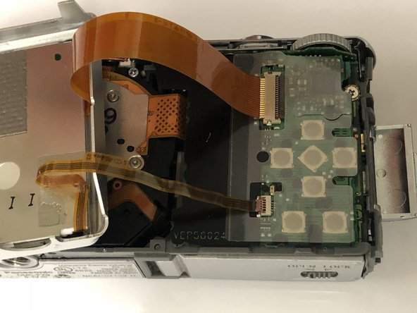 Panasonic Lumix DMC-FX9 Loose Digitizer Cable Replacement: crwdns2935265:07crwdnd2935265:03crwdnd2935265:03crwdne2935265:0