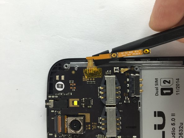 BLU Studio 5.0 II Motherboard Replacement, Motherboard: crwdns2935265:06crwdnd2935265:02crwdnd2935265:03crwdne2935265:0