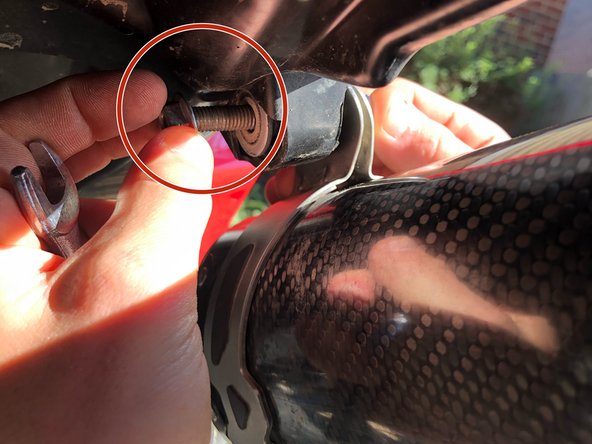 Honda CRF250L Exhaust Replacement: crwdns2935265:08crwdnd2935265:02crwdnd2935265:03crwdne2935265:0