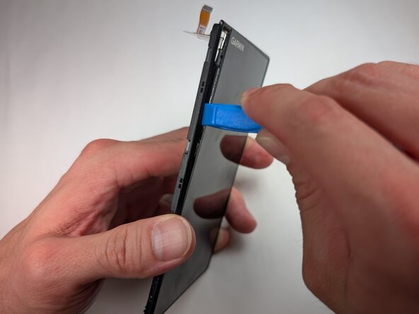 Garmin DriveSmart 55 EX Screen Replacement: step 5, image 2 of 2