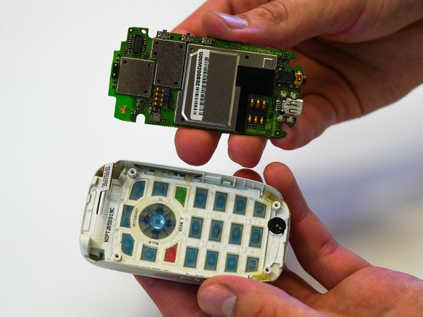 Motorola V190 Keypad Replacement: step 5, image 3 of 3