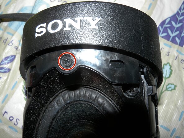 Sony SRS-XB23 Bluetooth Wireless Speaker 3.7V Rechargable Battery Replacement, Remove the end cap retaining screws: crwdns2935265:02crwdnd2935265:02crwdnd2935265:02crwdne2935265:0