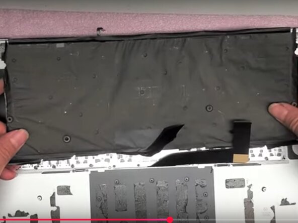 MacBook Pro 15" Retina Display Mid 2015 keyboard Replacement, Installing the backlight: crwdns2935265:08crwdnd2935265:02crwdnd2935265:03crwdne2935265:0