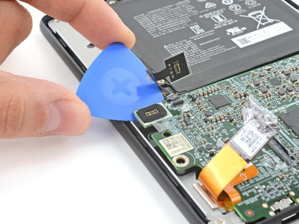 Kobo Clara BW (P365) Motherboard Replacement, Remove the motherboard: crwdns2935265:016crwdnd2935265:02crwdnd2935265:02crwdne2935265:0