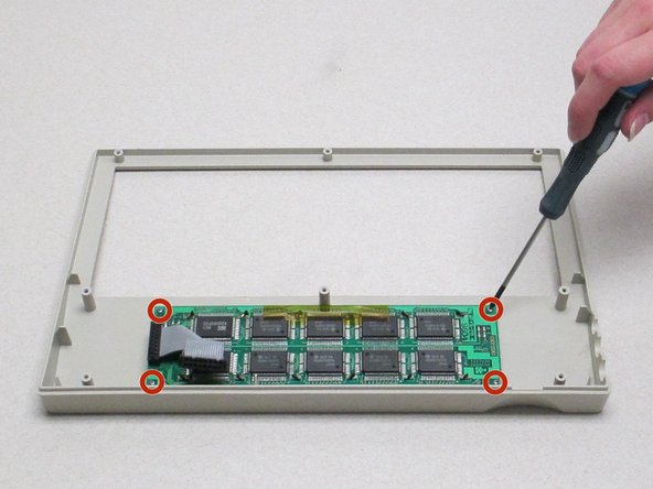 AlphaSmart Pro Front Panel Replacement, Removing Display Screen: crwdns2935265:03crwdnd2935265:02crwdnd2935265:03crwdne2935265:0