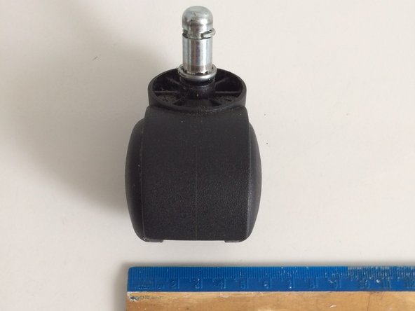 How to Replace the Wheels on an Office Chair: crwdns2935265:05crwdnd2935265:02crwdnd2935265:02crwdne2935265:0