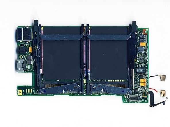 Apple Newton MessagePad 2000 Teardown: crwdns2935265:027crwdnd2935265:02crwdnd2935265:02crwdne2935265:0