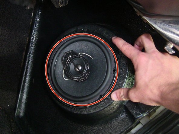 1967-68 Mustang Kick Panel Speaker Replacement: crwdns2935265:08crwdnd2935265:02crwdnd2935265:03crwdne2935265:0