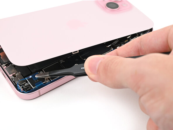 iPhone 15 Battery Replacement: stap 54, afbeelding 1 van 3