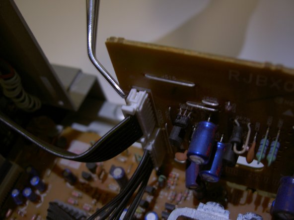 Panasonic SA-PM17 CD Tray Cover Replacement: crwdns2935265:010crwdnd2935265:03crwdnd2935265:03crwdne2935265:0