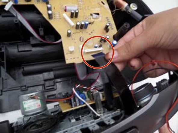 Insignia NS-BCDCAS1 Cassette Door Latch Replacement: crwdns2935265:08crwdnd2935265:02crwdnd2935265:03crwdne2935265:0