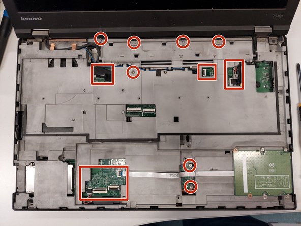Lenovo ThinkPad T540p Thermal Paste Replacement, Opening the laptop: crwdns2935265:02crwdnd2935265:03crwdnd2935265:03crwdne2935265:0