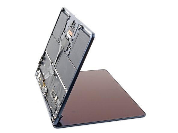 Macbook Air M2 2022 Touch ID Sensor Replacement, Open your MacBook: crwdns2935265:038crwdnd2935265:03crwdnd2935265:03crwdne2935265:0