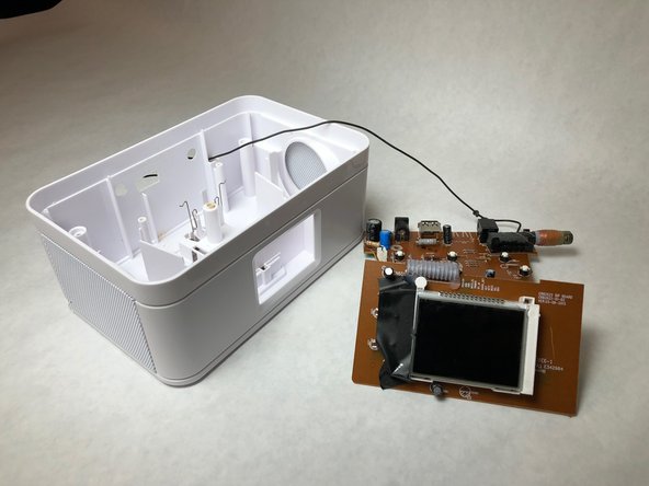 RCA RCR8622 Buttons Replacement: crwdns2935265:05crwdnd2935265:03crwdnd2935265:03crwdne2935265:0