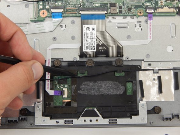 Acer Chromebook C740 Trackpad Replacement, Trackpad: crwdns2935265:07crwdnd2935265:02crwdnd2935265:03crwdne2935265:0