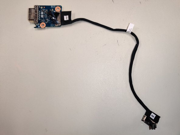 Dell latitude 3500 Teardown, Remove VGA Board: crwdns2935265:07crwdnd2935265:02crwdnd2935265:02crwdne2935265:0