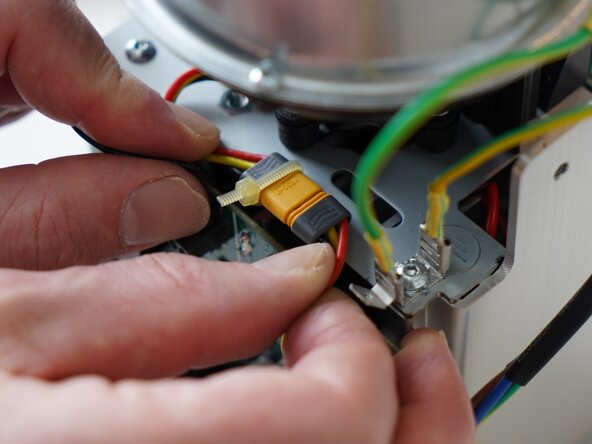 Private Kaffelogic Nano 7/LINK (D-P Serial) Mainboard Replacement, Disconnect the motor: step 7, image 1 of 2