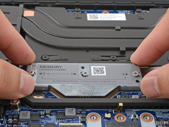 Lenovo ThinkPad P1 Gen 7 LPCAMM2 Memory Replacement, Install the bracket: crwdns2935265:017crwdnd2935265:02crwdnd2935265:02crwdne2935265:0