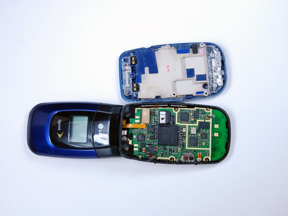 LG LX150 Internal Back Cover Replacement: crwdns2935265:05crwdnd2935265:02crwdnd2935265:02crwdne2935265:0