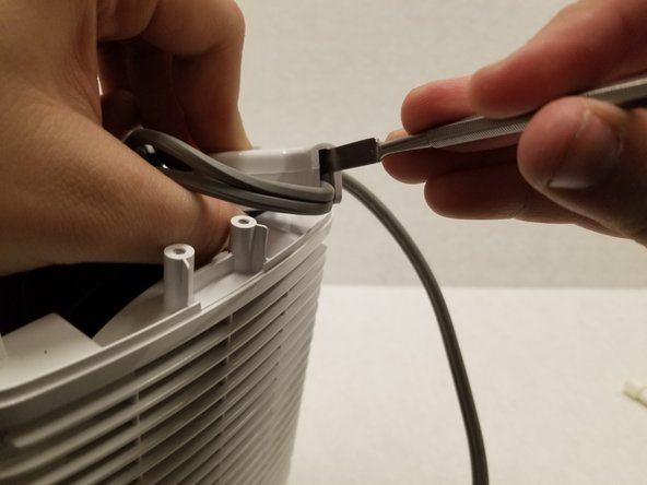 Lasko CD08200 ACLI Safety Plug and Cable Replacement: crwdns2935265:05crwdnd2935265:02crwdnd2935265:03crwdne2935265:0