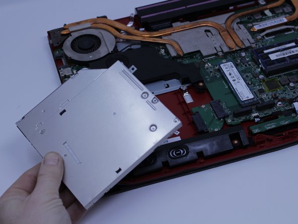 MSI GE72 6QF Apache Pro Keyboard Replacement, Optical Drive: crwdns2935265:014crwdnd2935265:02crwdnd2935265:03crwdne2935265:0