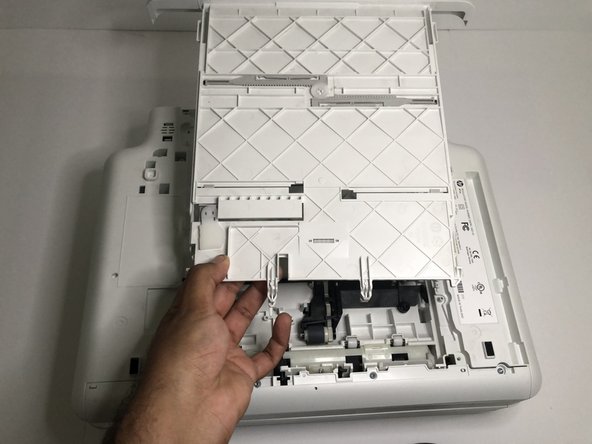 HP ENVY 6055e Input Tray Replacement: шаг 9, изображение 2 из 3