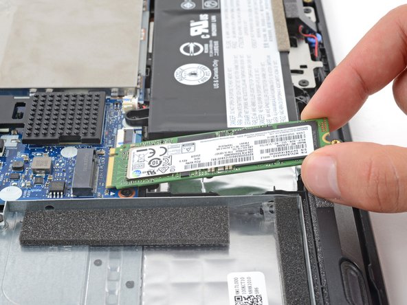 Lenovo Legion Y7000P SSD Replacement, Remove the SSD: crwdns2935265:013crwdnd2935265:02crwdnd2935265:02crwdne2935265:0