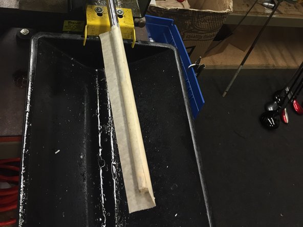 How to change the grips on a golf club: crwdns2935265:03crwdnd2935265:02crwdnd2935265:02crwdne2935265:0