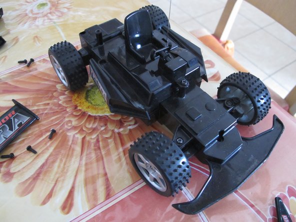 Nikko La Nera Junior Teardown: crwdns2935265:06crwdnd2935265:02crwdnd2935265:02crwdne2935265:0