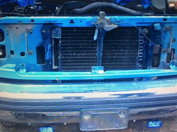 1992-1996 Ford F series-Bronco Header Panel Replacement: crwdns2935265:06crwdnd2935265:01crwdnd2935265:01crwdne2935265:0