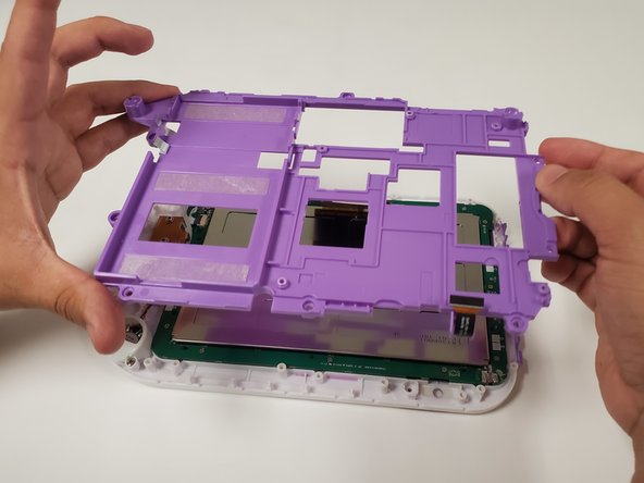 LeapFrog LeapPad Ultra XDi Screen Replacement: step 9, image 3 of 3