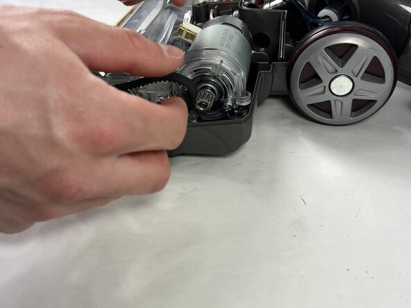 Shark Rocket HV322 Brushroll and Brushroll Belt Replacement: crwdns2935265:05crwdnd2935265:02crwdnd2935265:02crwdne2935265:0