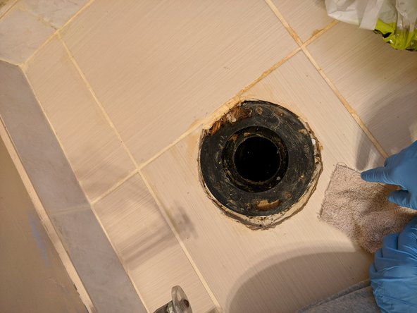 Toilet Flange Replacement: crwdns2935265:04crwdnd2935265:02crwdnd2935265:02crwdne2935265:0