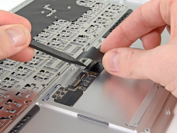 MacBook Air 13" Mid 2011 Upper Case Replacement: crwdns2935265:040crwdnd2935265:02crwdnd2935265:03crwdne2935265:0