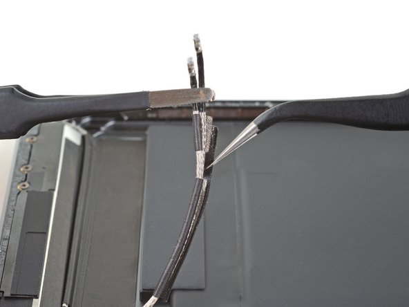 iPad Air 3 Logic Board Replacement: crwdns2935265:022crwdnd2935265:02crwdnd2935265:03crwdne2935265:0