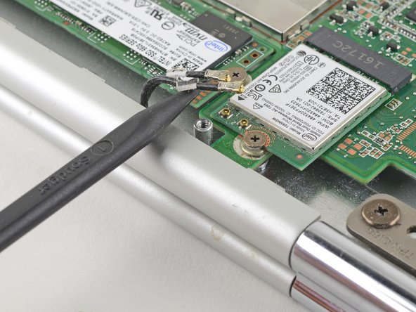 HP Spectre x360 15" (15t-ap000) Wi-Fi Card Replacement: 手順 6、 3の画像 3