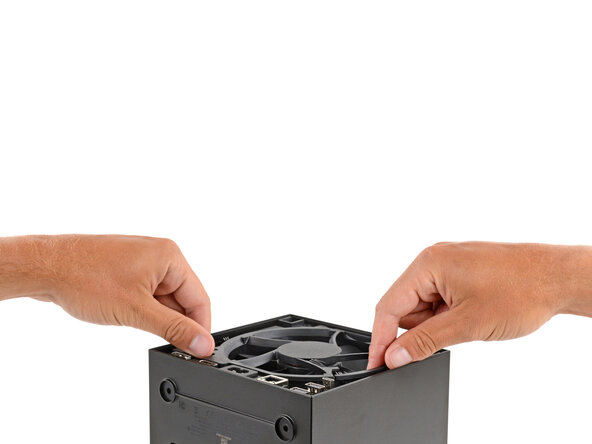 Steam Machine (2026) Front Port Cover Replacement, Remove the inner assembly: step 8, image 1 of 3
