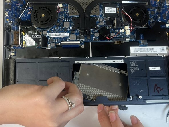 Samsung Series 9 NP900X3C-A02US Touch Pad Replacement: crwdns2935265:05crwdnd2935265:02crwdnd2935265:02crwdne2935265:0