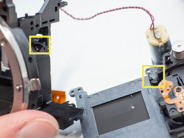 Canon EOS Rebel T3 Shutter Assembly Replacement: crwdns2935265:024crwdnd2935265:03crwdnd2935265:03crwdne2935265:0