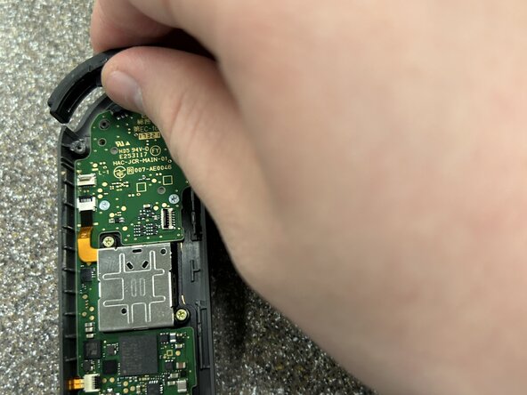 Right Joy-Con Teardown: crwdns2935265:017crwdnd2935265:02crwdnd2935265:03crwdne2935265:0