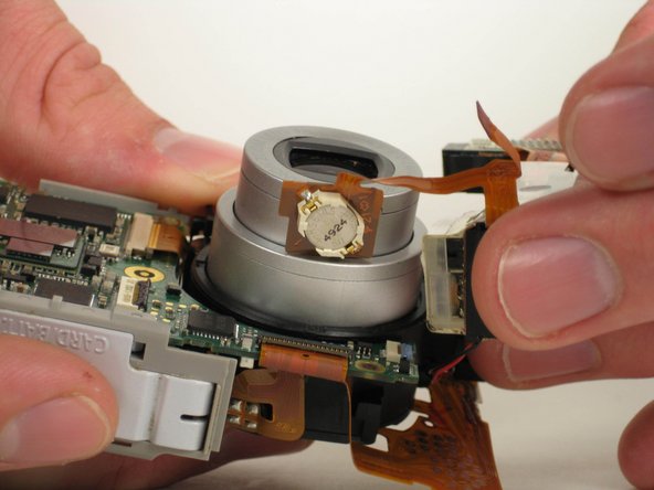 Canon PowerShot SD200 Lens Assembly Replacement: crwdns2935265:024crwdnd2935265:03crwdnd2935265:03crwdne2935265:0