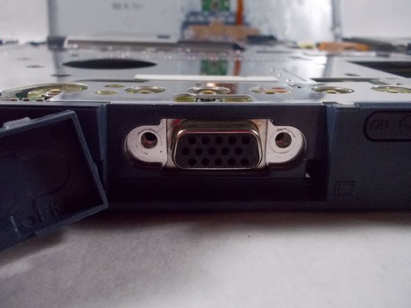 Fujitsu Lifebook S6120 Fan Replacement: crwdns2935265:014crwdnd2935265:03crwdnd2935265:03crwdne2935265:0